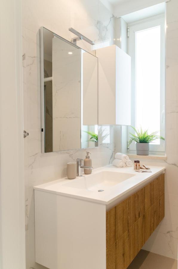 Ferienwohnung Apulialux Seaview Prestige Apt / Jacuzzi + Parking Polignano a Mare Exterior foto